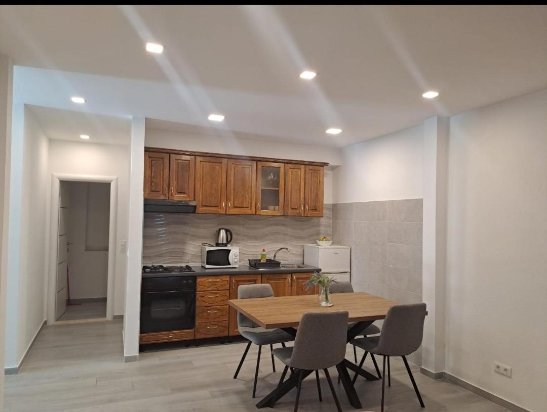 Duće Apartmani Ivica Martic מראה חיצוני תמונה